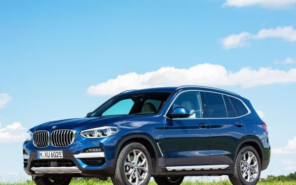 BMW X3 se vyrábí od roku 2017 (G01)