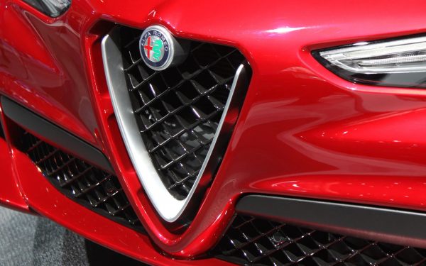 Alfa Romeo uvede SUV, které bude konkurovat Cayenne